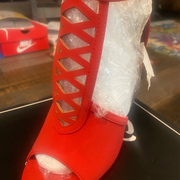 Qupid brand red high heels size 7 🔥🔥🔥 - Picture 4 of 6
